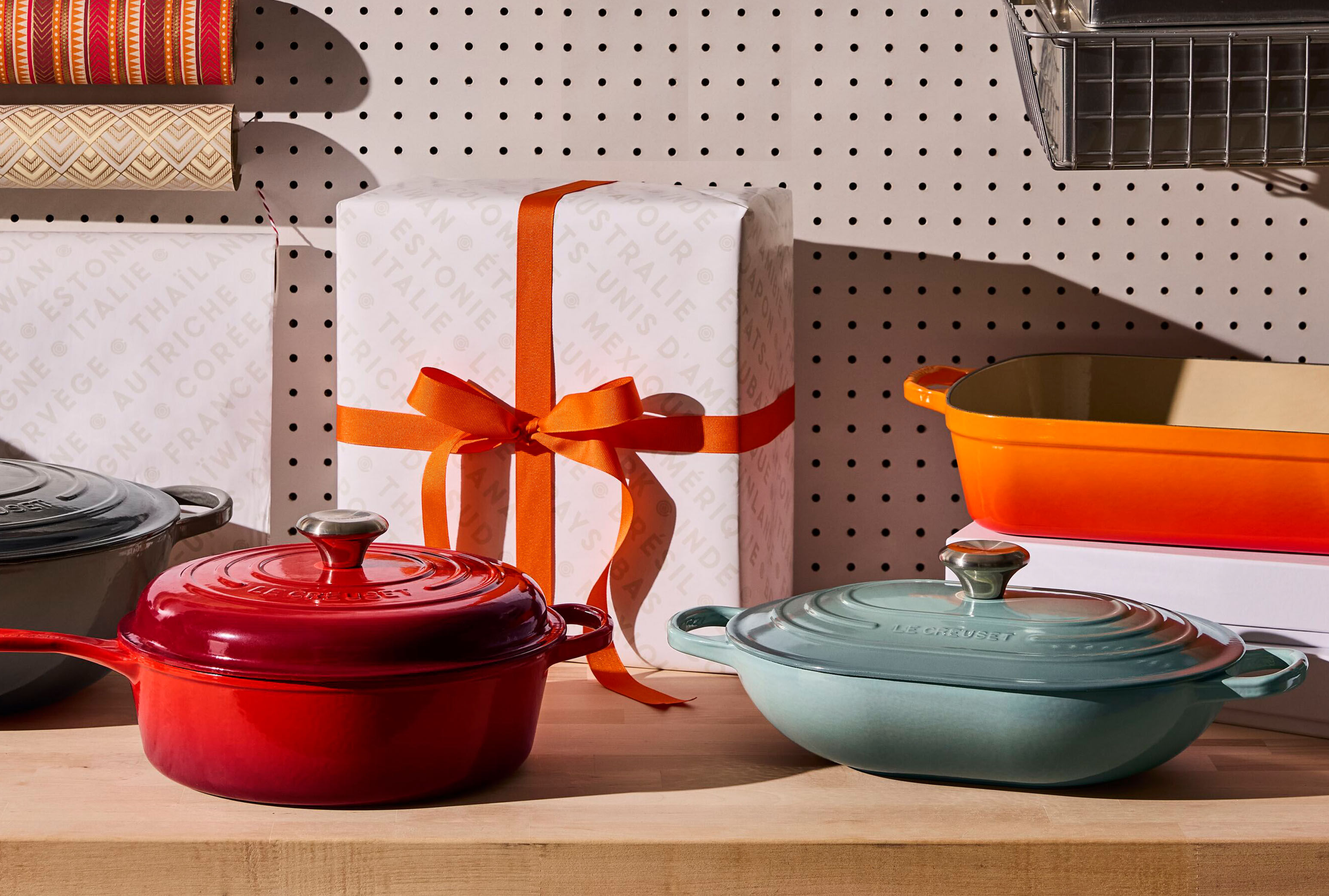 特價琺瑯鑄鐵鍋